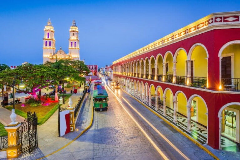 Campeche, tesoros mayas, historia colonial y Playas serenas en la costa del Golfo