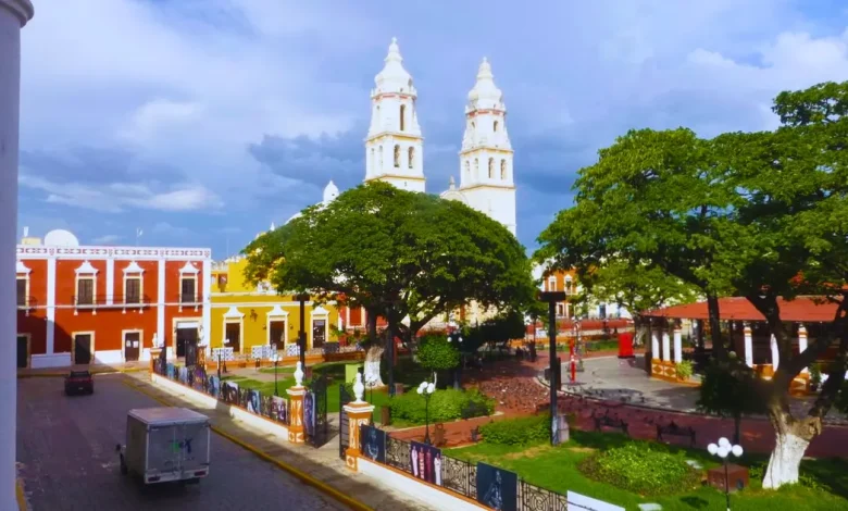 el parque principal de campeche un tesoro histórico y cultural