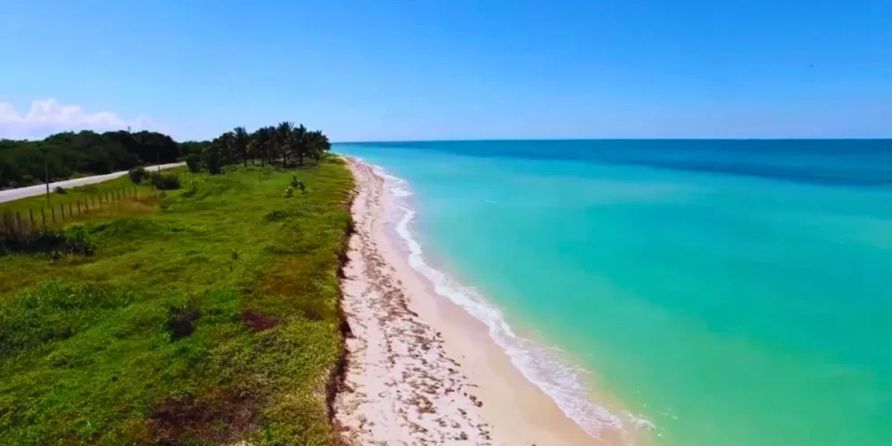 playa caracol, el paraíso escondido de campeche