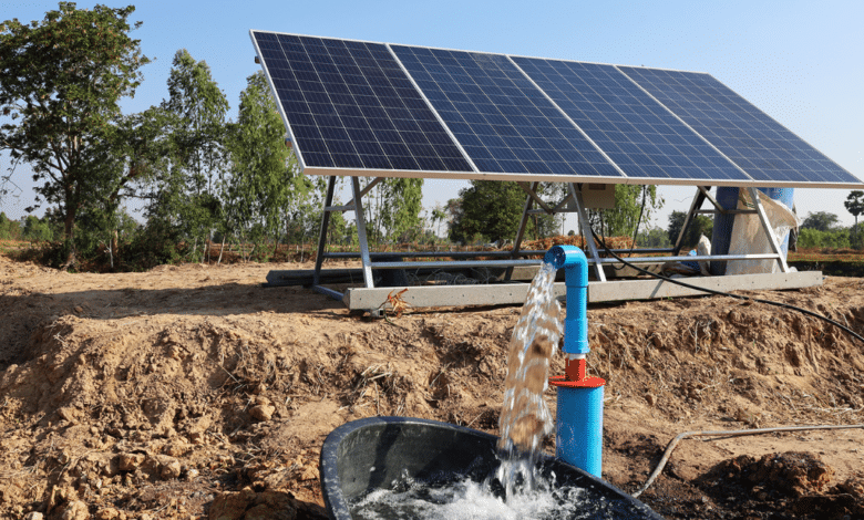 Benefician a comunidades campechanas con paneles solares para bombeo de agua potable