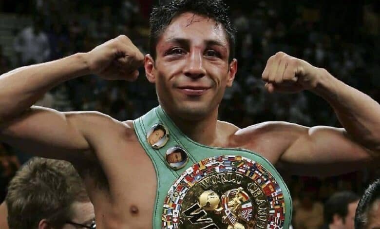 Fallece el boxeador mexicano Israel "Magnífico" Vázquez