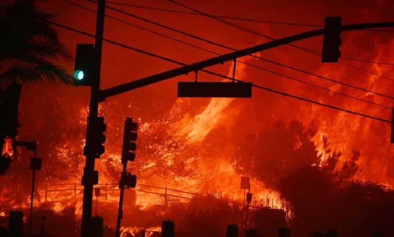 Incendios en California: autoridades reportan al menos 2 muertos