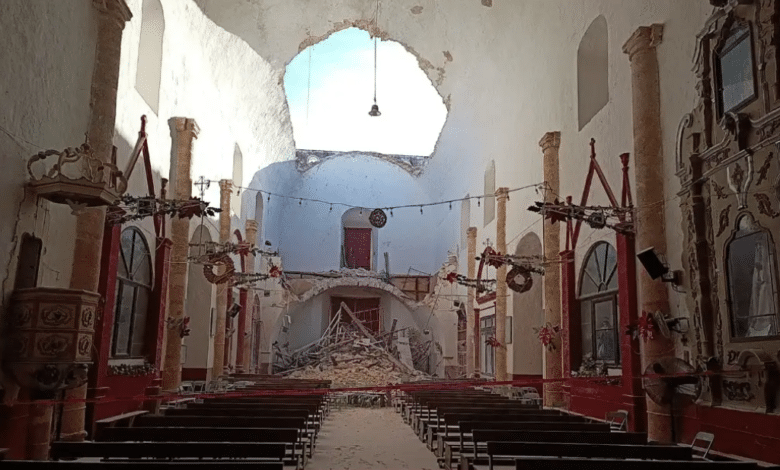 Se desploma parte del techo de la iglesia de San Luis Obispo en Calkiní