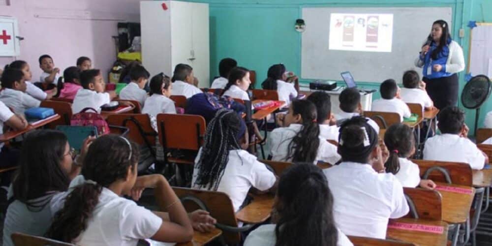 SNTE reafirma su compromiso con los derechos de los docentes en Campeche y México