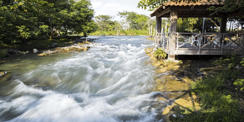 Descubre la Cascada _Quita Calzón__ Un Tesoro Natural en Candelaria, Campeche