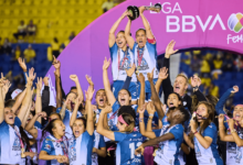 Pachuca conquista su primer título en la Liga MX Femenil al vencer al América en una histórica final (Foto por Marca)