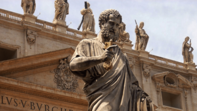 Imagen de estatua de Pedro