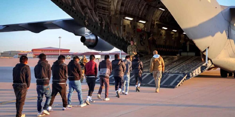Más de 3 mil migrantes se han autodeportado de EU con CBP Home (Foto de Cuenta de X de Karoline Leavitt, secretaria de Prensa de la Casa Blanca)
