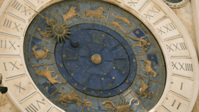 El jueves 17 de julio de 2025 viene cargado de energía lunar en Aries, con la Luna menguante y aspectos comunicativos de Mercurio y Venus que influyen en todos los signos.