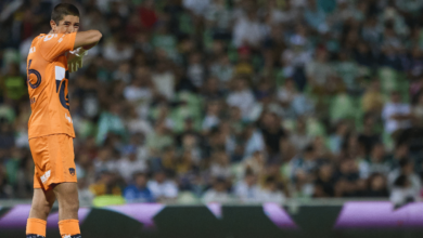 Portero de Pumas llora tras error en su debut en Liga MX