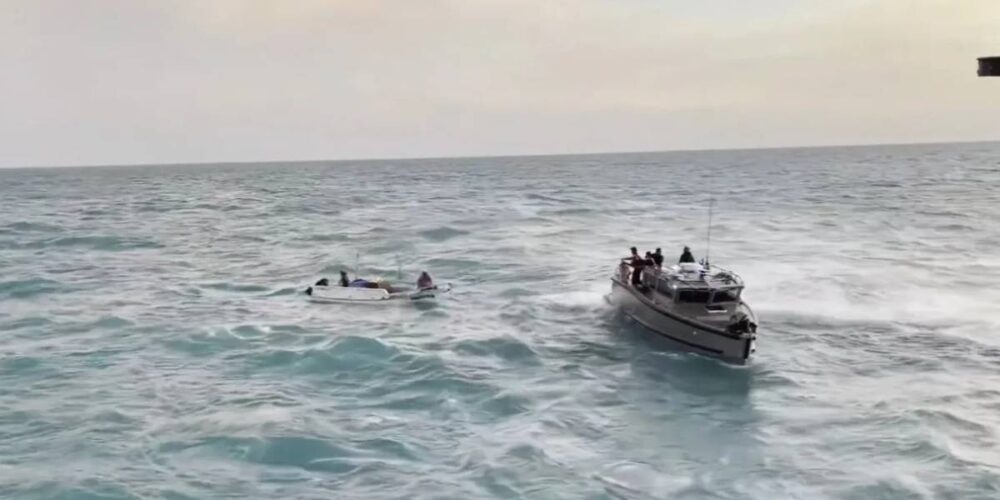 Rescate de pescadores en Ciudad del Carmen