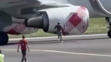 Hombre es succionado por turbina de avión en Italia, video (Foto de internet)
