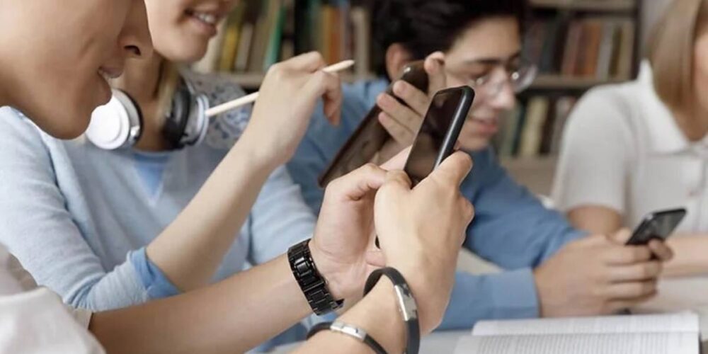 Campeche refuerza seguridad digital en escuelas para combatir ciberacoso