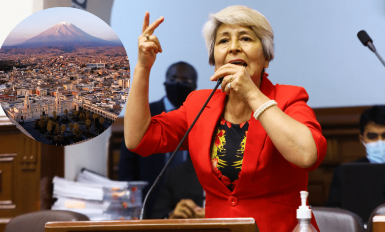 Congresista María Agüero es abucheada durante aniversario de Arequipa, Perú
