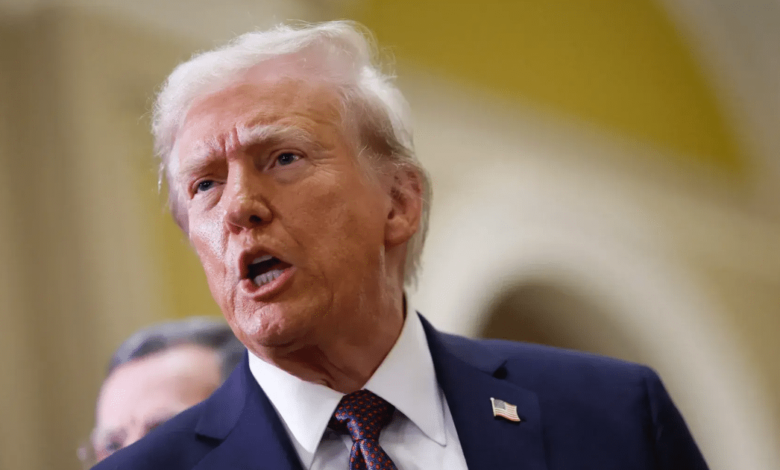 Donald Trump reafirma que no negociará por Ucrania y que será Kiev quien decida sobre intercambios territoriales con Rusia.