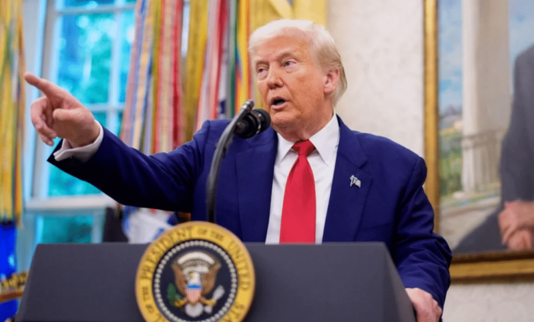 El presidente de Estados Unidos, Donald Trump, advirtió que Rusia enfrentará “consecuencias muy graves” si no pone fin a la guerra en Ucrania, en vísperas de su encuentro con Vladimir Putin, previsto para este viernes en Alaska.