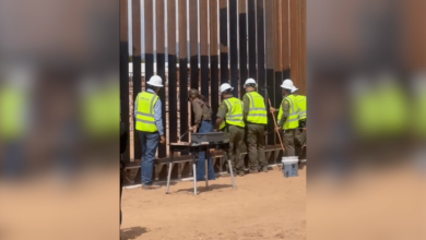 El muro fronterizo sur será pintado de negro para dificultar su escalada