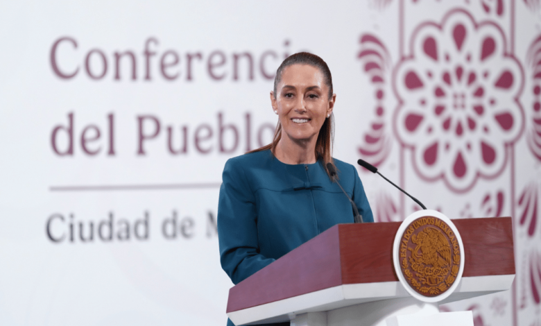 Llega Sheinbaum firme a su informe