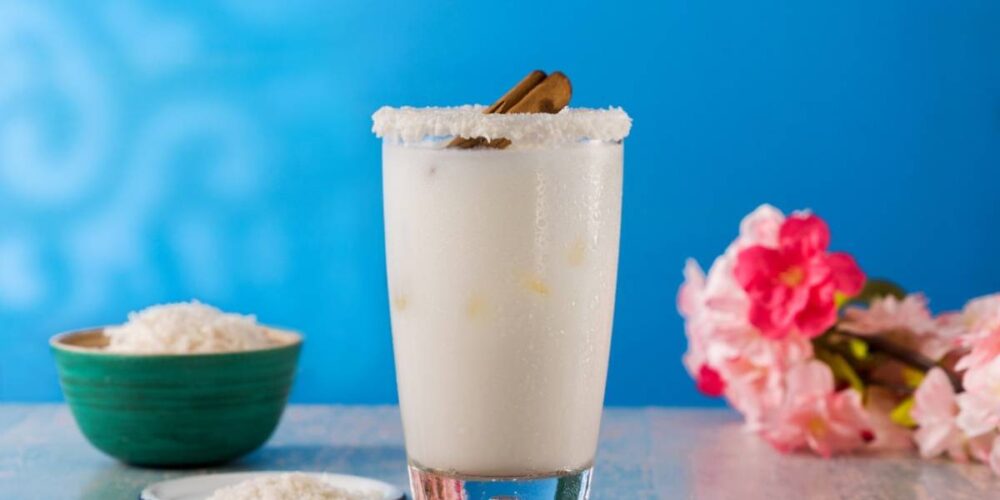 Pozol con Coco La bebida ancestral que refresca Campeche