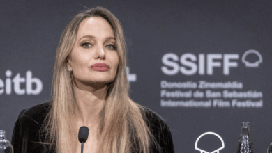 Durante la presentación de Couture en el Festival de San Sebastián, Angelina Jolie afirmó que “no reconoce” a Estados Unidos por la creciente división y las amenazas a las libertades personales.