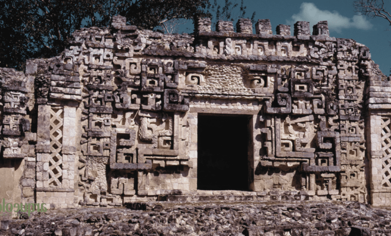 Itzimté un tesoro maya de Campeche convertido en escombros por saqueos y descuido