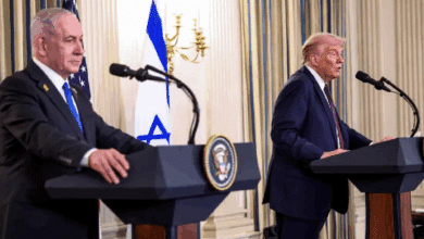 El presidente de Estados Unidos, Donald Trump, advirtió que Hamás tiene “tres o cuatro días” para aceptar su propuesta de paz en Gaza, que exige el desarme total del grupo y su exclusión de futuros roles de gobierno.