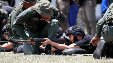 El gobierno de Nicolás Maduro organizó una jornada de adiestramiento en barrios de todo el país para preparar a la población frente a una posible agresión de Estados Unidos, en medio del aumento de tensiones en el Caribe.