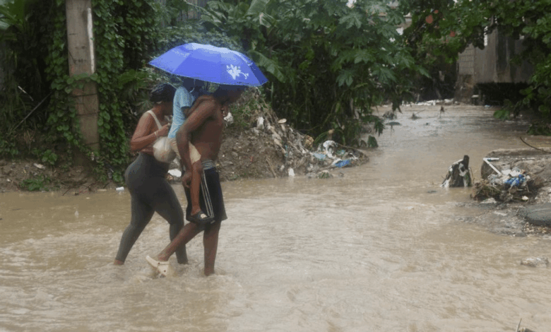 Alerta máxima en el Caribe La Tormenta Tropical Melissa amenaza con ser un huracán mayor y provoca evacuaciones (Foto por Eddy VittiniReuters)