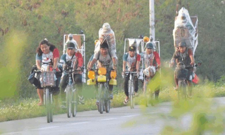 Antorchistas de fe cruzan Hopelchén rumbo a la Morenita del Tepeyac