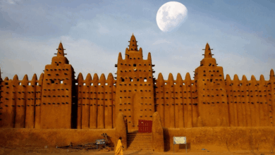 El Gran Minarete de Djenné, una joya arquitectónica que mira al cielo