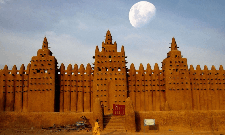El Gran Minarete de Djenné, una joya arquitectónica que mira al cielo
