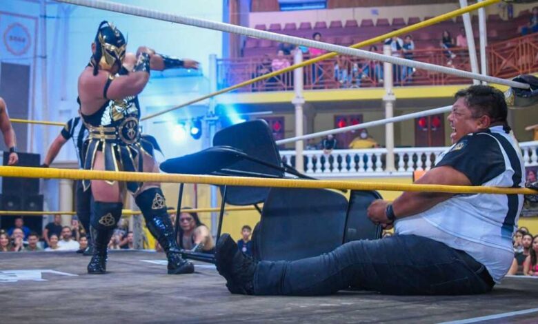 Éxito rotundo en función de Lucha Libre en San Francisco