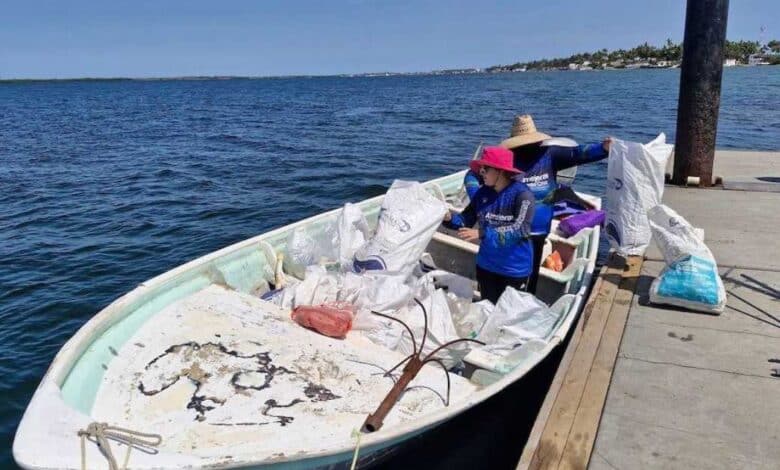Mujeres pescadoras piden reconocimiento en primer encuentro nacional en Campeche