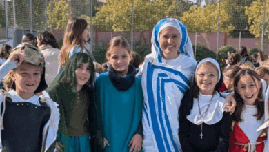 Niños celebran “Holywins 2025” en Hopelchén La santidad vence al Halloween