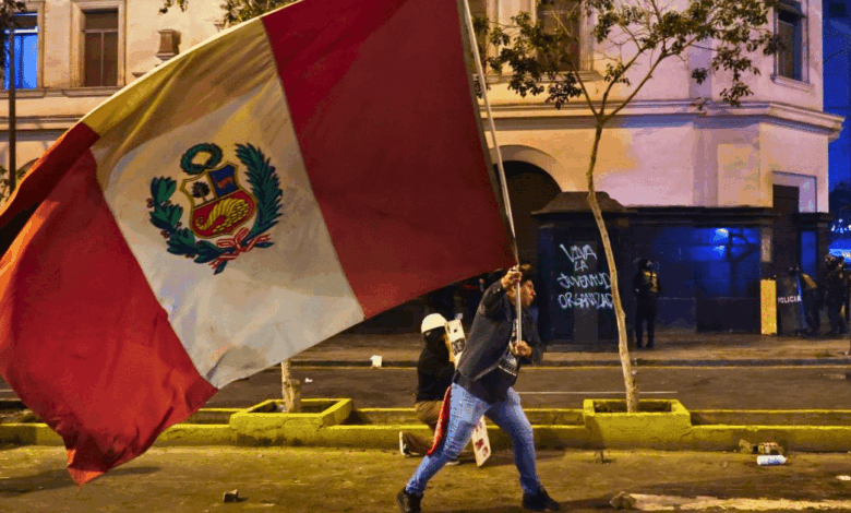 Perú declarará estado de emergencia en Lima