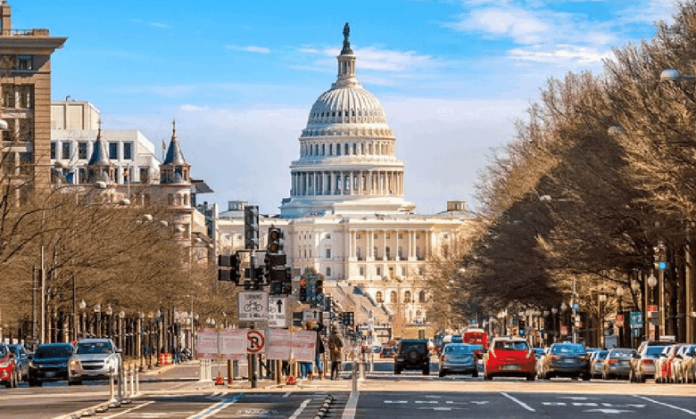 El cierre del gobierno federal de Estados Unidos ocurre cuando el Congreso no aprueba a tiempo el presupuesto necesario para financiar sus operaciones. Aunque es una crisis interna, el llamado government shutdown afecta directa e indirectamente a millones fuera del país, incluido México.