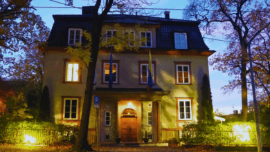 Venezuela cierra embajadas en Noruega y Australia