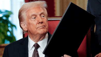 El presidente Donald Trump declaró que podrían realizarse conversaciones con Nicolás Maduro en el contexto del reciente aumento de presencia militar estadounidense en el Caribe.