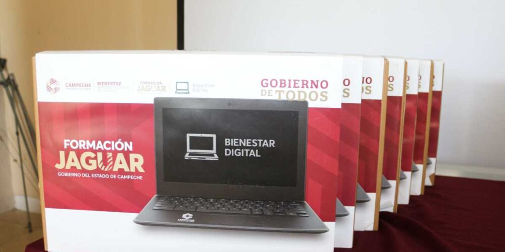 Más de 5 millones de pesos en computadoras para estudiantes de Campeche