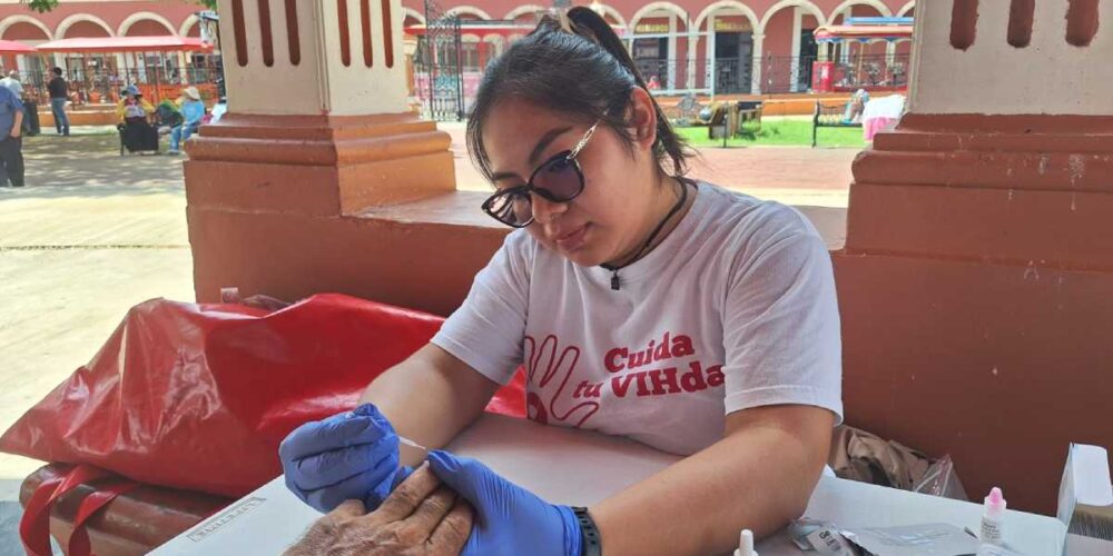 Refuerzan detección oportuna de VIH en Campeche
