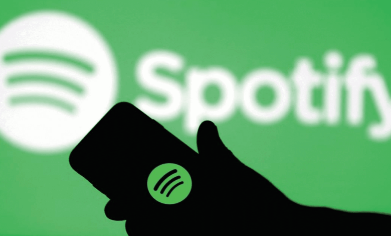 Spotify es demandado por reproducciones falsas de Drake