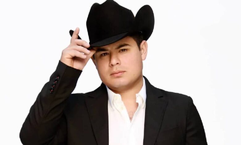 ¿Qué pasa con el cantante Alfredo Olivas? (Foto de internet)