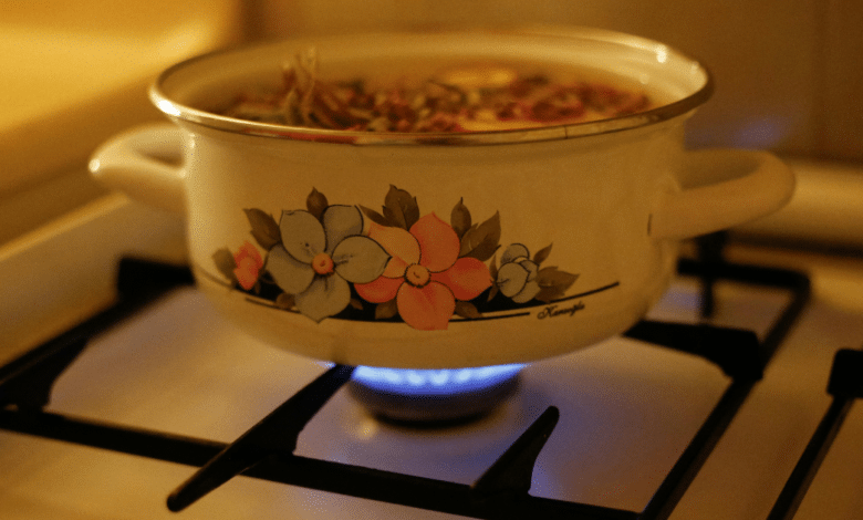 Aumentan hasta 20 % las fugas de gas en diciembre; bomberos de Ciudad del Carmen alertan sobre riesgos en viviendas