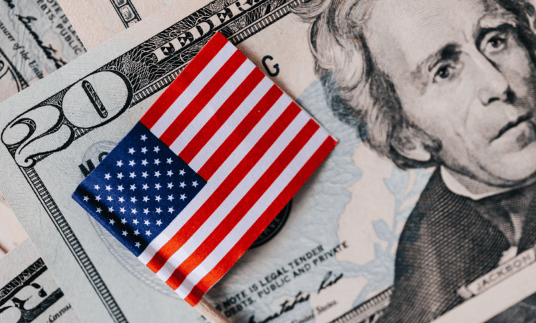 El PIB de Estados Unidos rebasa previsiones y avanza 4.3% en el tercer trimestre de 2025