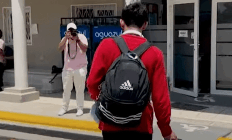 El gobierno de Donald Trump elevó a 3 mil dólares el pago para migrantes que acepten autodeportarse de Estados Unidos, incluyendo vuelo gratuito. La medida busca reducir costos y reforzar la política de deportaciones, en medio de planes para intensificar el control migratorio en 2026.