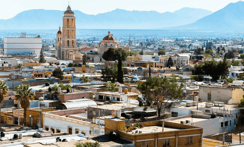 Torreón es una ciudad que sorprende por su mezcla de desierto y vida urbana, tradición industrial y renovación cultural.