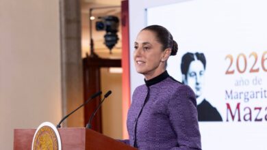 Claudia Sheinbaum se lanza contra quienes se dicen paladines de la democracia