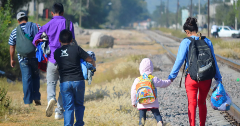 En nueva era Trump suman 7 mil niños deportados