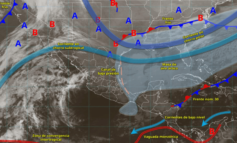 Persisten lluvias fuertes y evento de norte en el sureste del país