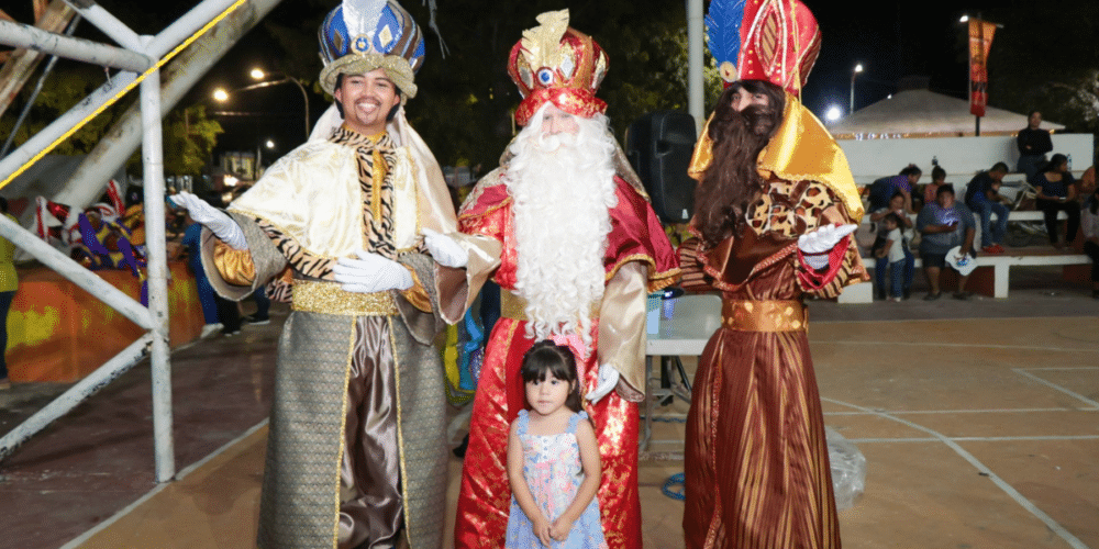 Reyes Magos llenan de alegría a comunidades rurales de Campeche